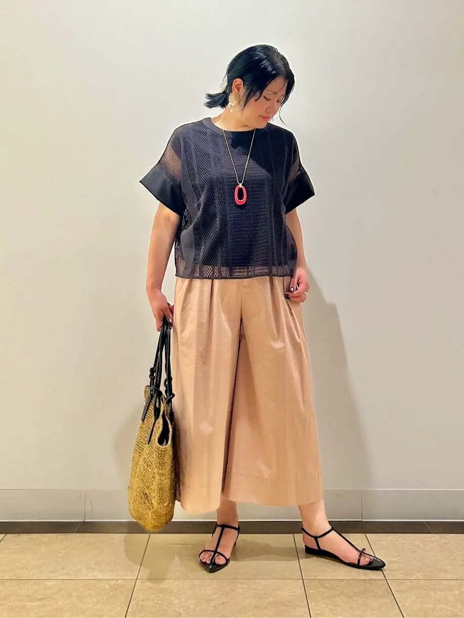 自由区 藤﨑 コーディネート画像