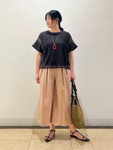 自由区 藤﨑 コーディネート画像