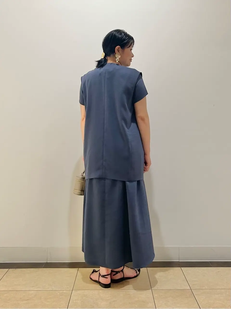 自由区 藤﨑 コーディネート画像