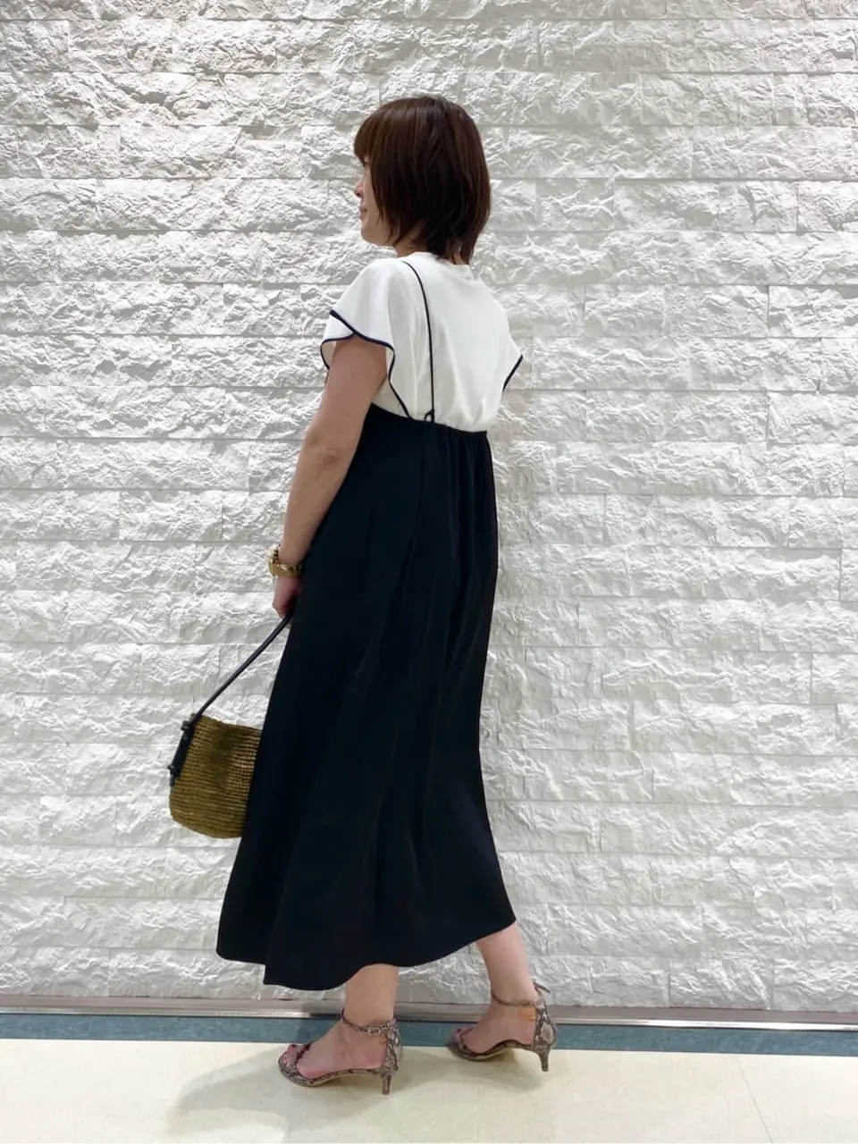 自由区 林 コーディネート画像