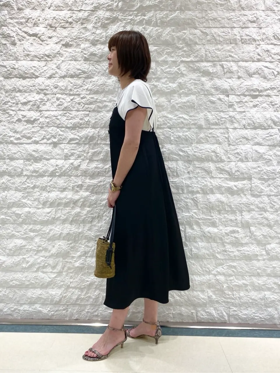 自由区 林 コーディネート画像