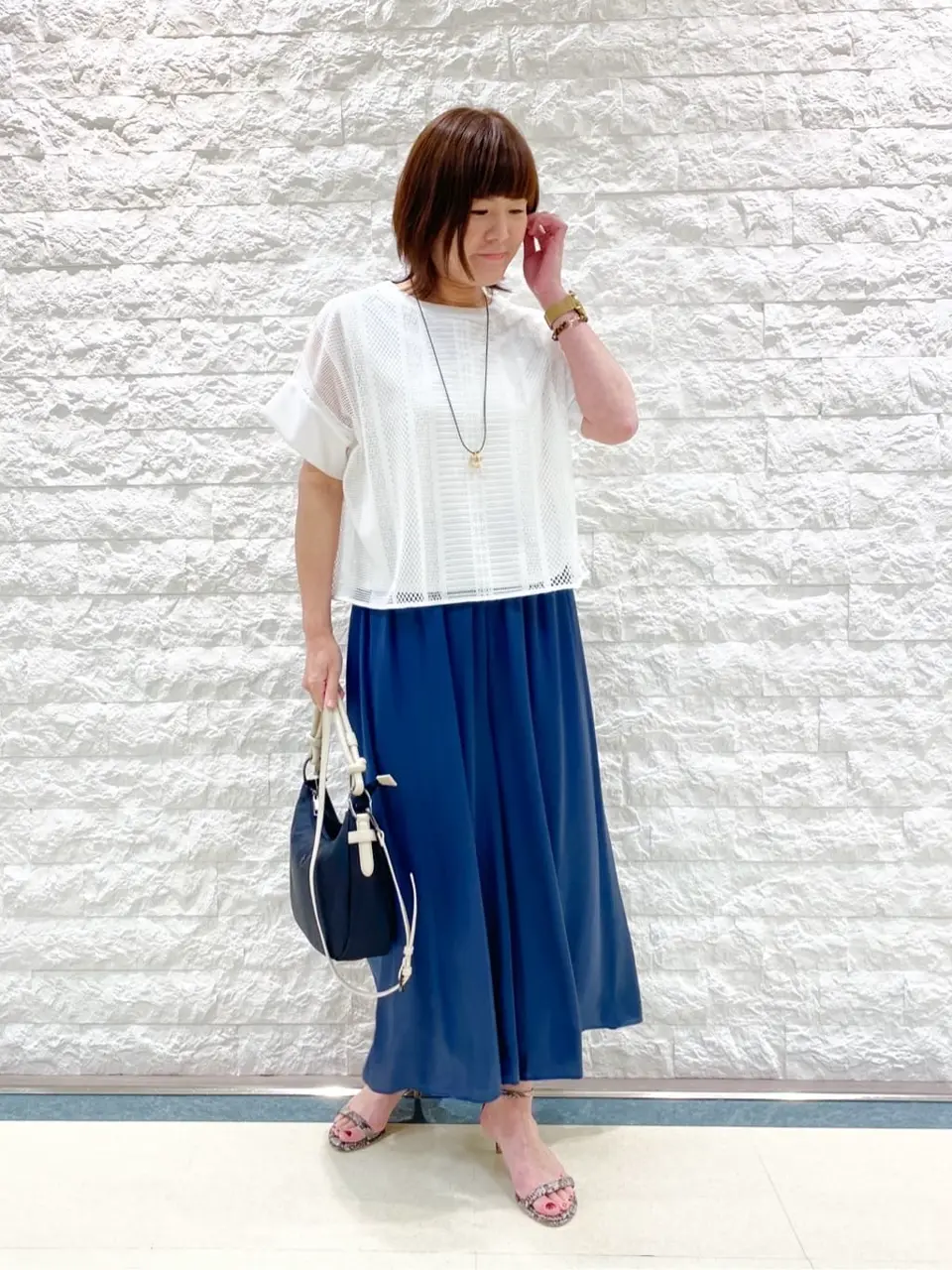 自由区 林 コーディネート画像