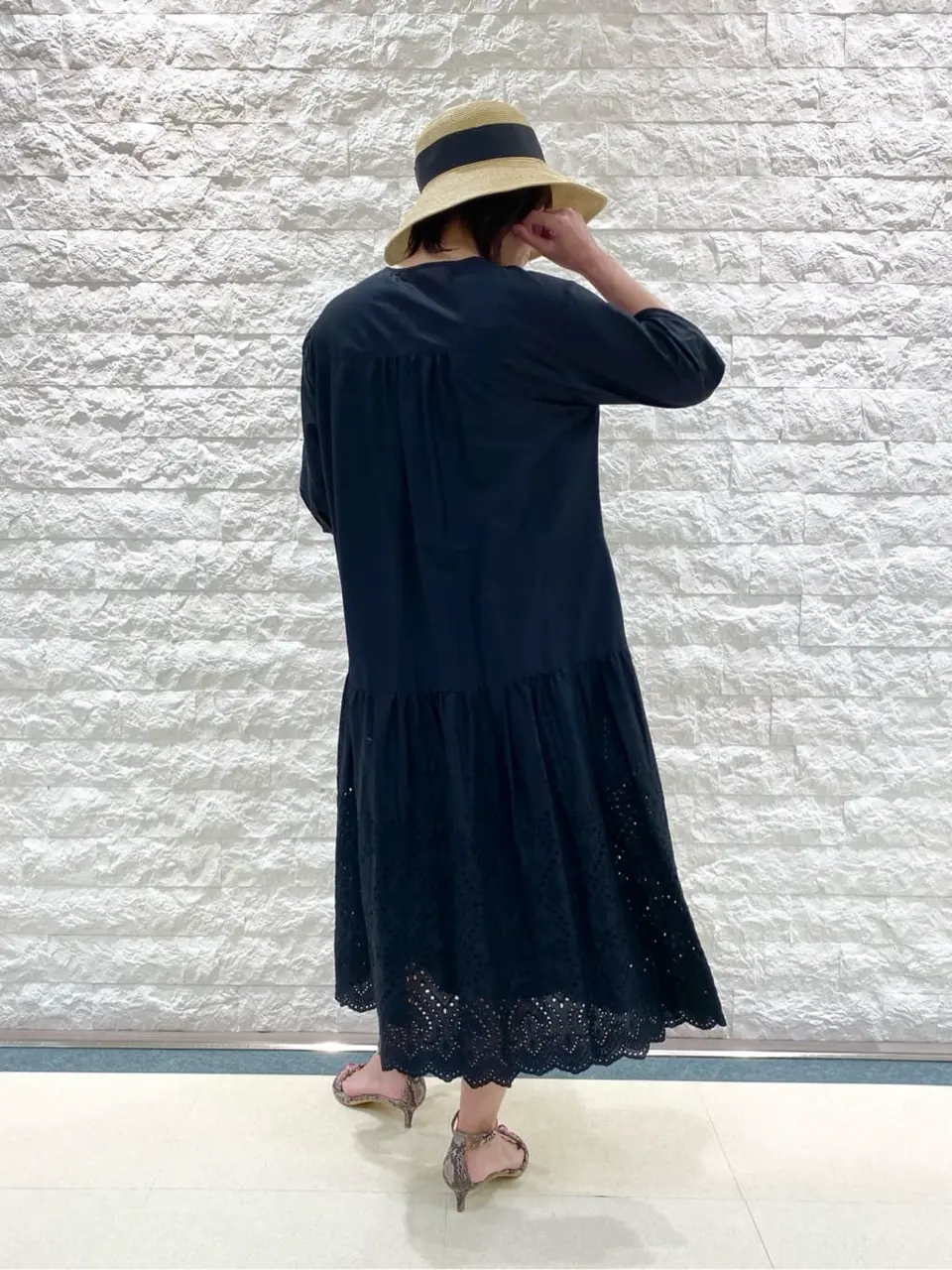 自由区 林 コーディネート画像