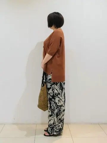 自由区 宇野 コーディネート画像