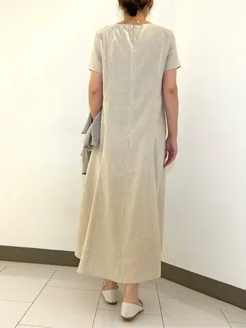 自由区 南 コーディネート画像