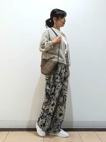 自由区 中川 コーディネート画像