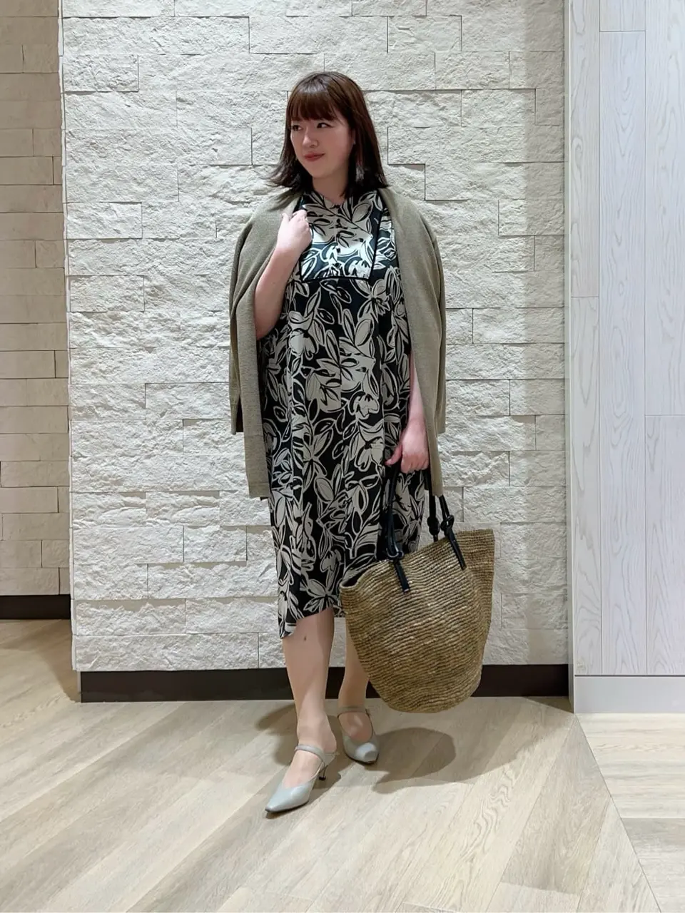 自由区 うめだ コーディネート画像