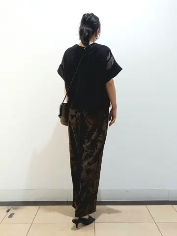 自由区 中川 コーディネート画像