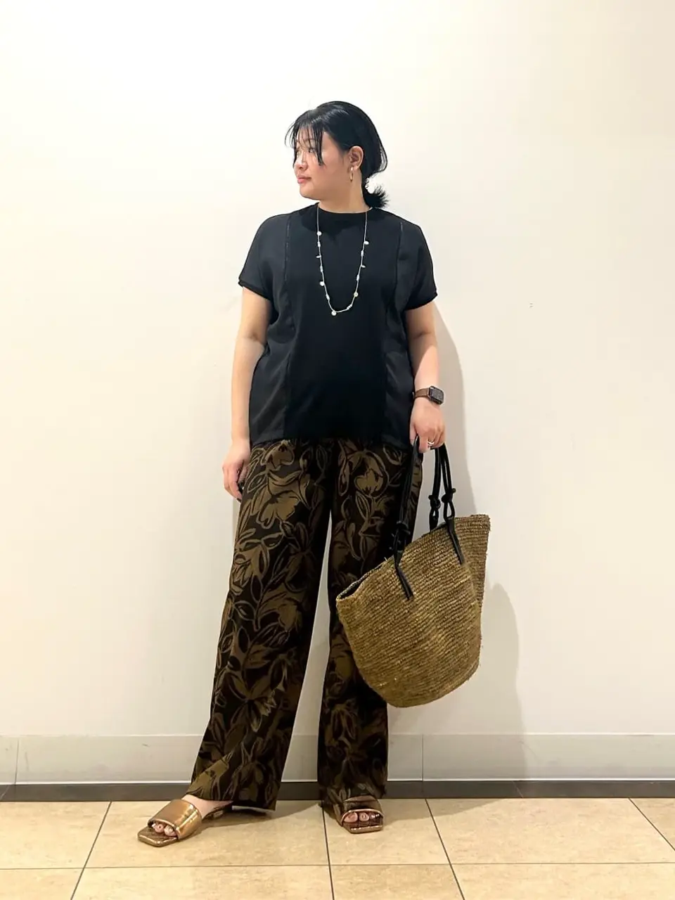 自由区 藤﨑 コーディネート画像