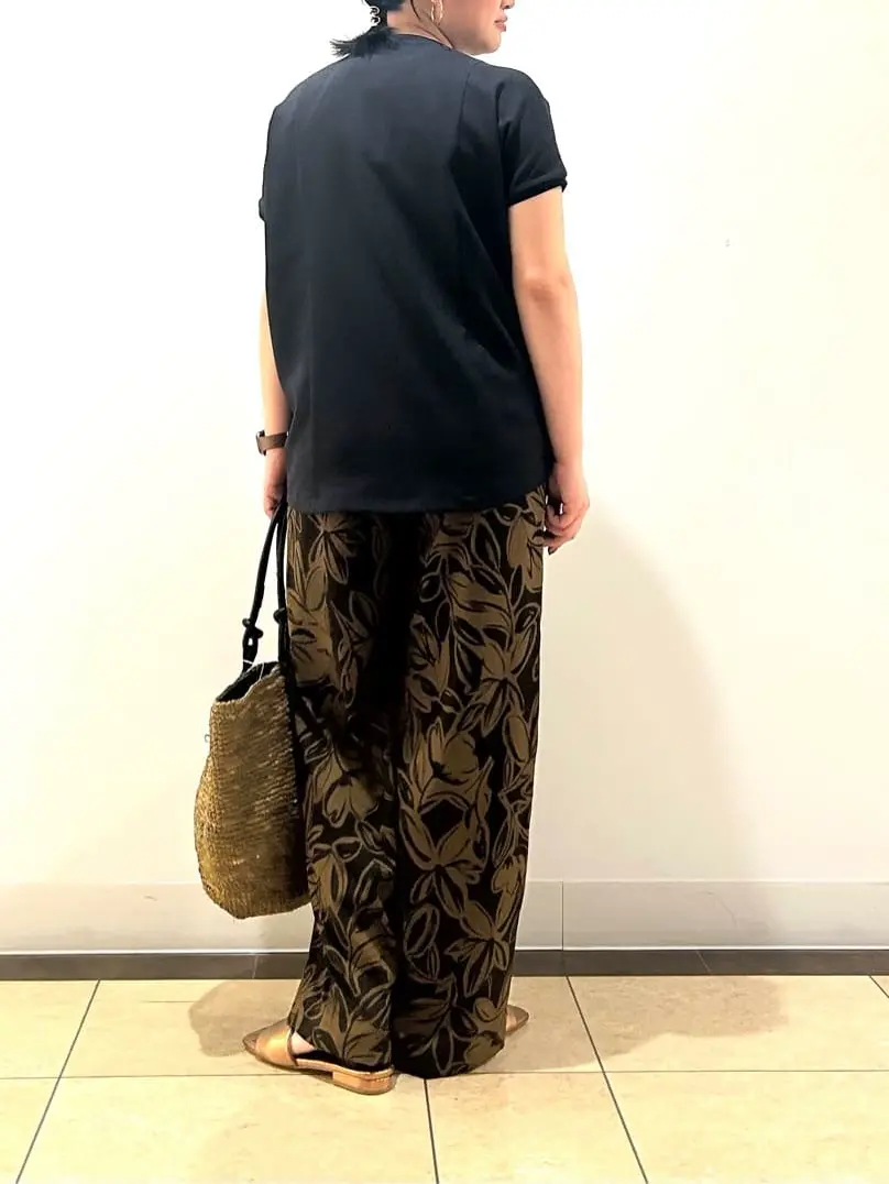 自由区 藤﨑 コーディネート画像