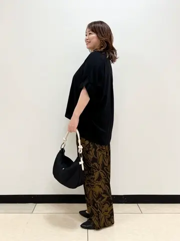 自由区 伊藤 コーディネート画像