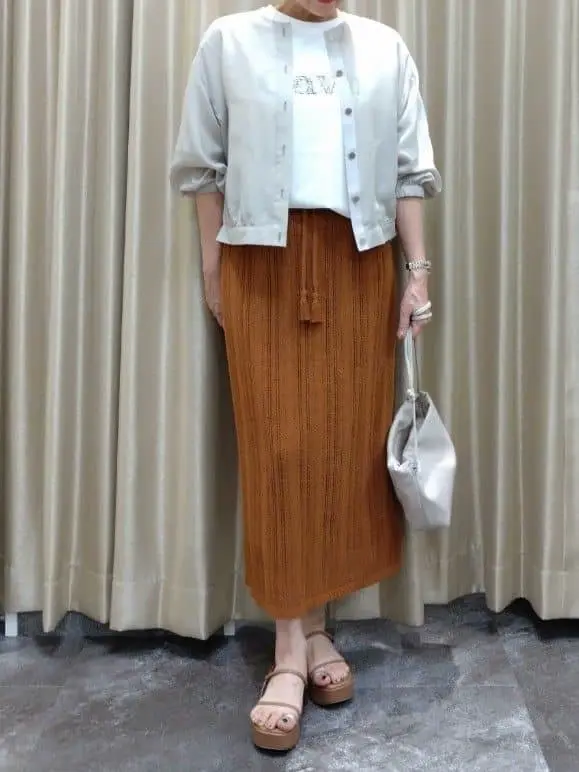 自由区 鶴田 コーディネート画像