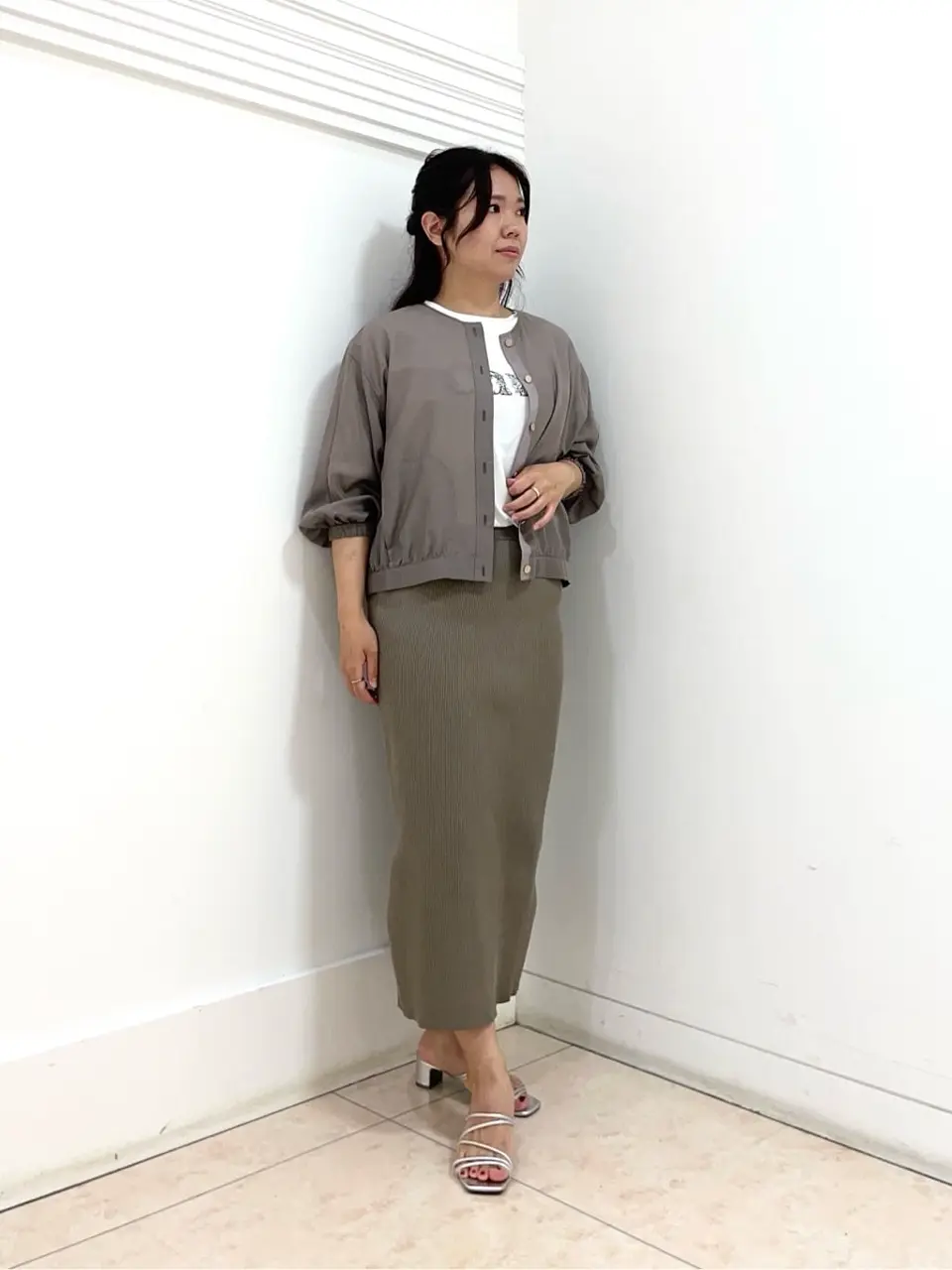 自由区 misato コーディネート画像