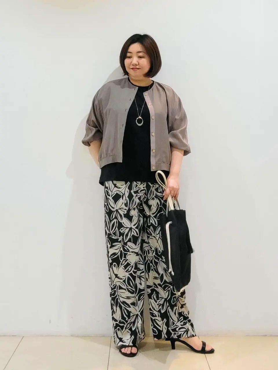 自由区 宇野 コーディネート画像