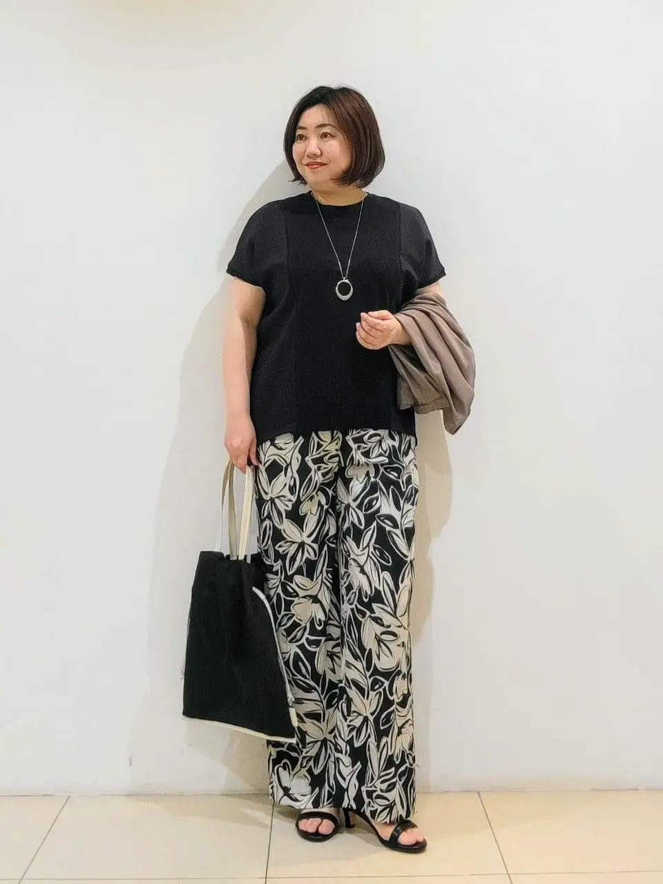 自由区 宇野 コーディネート画像