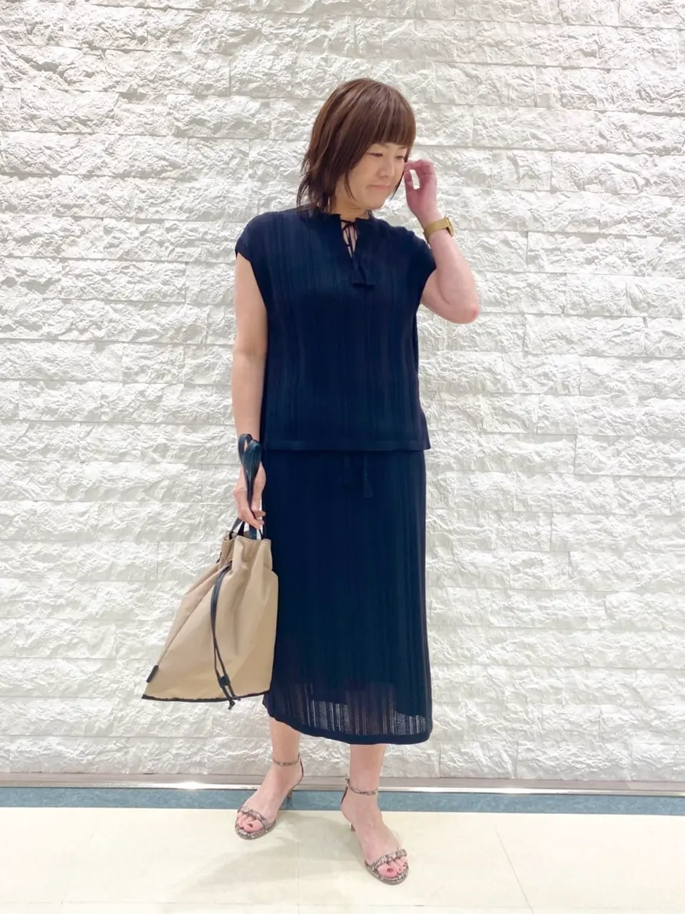 自由区 林 コーディネート画像