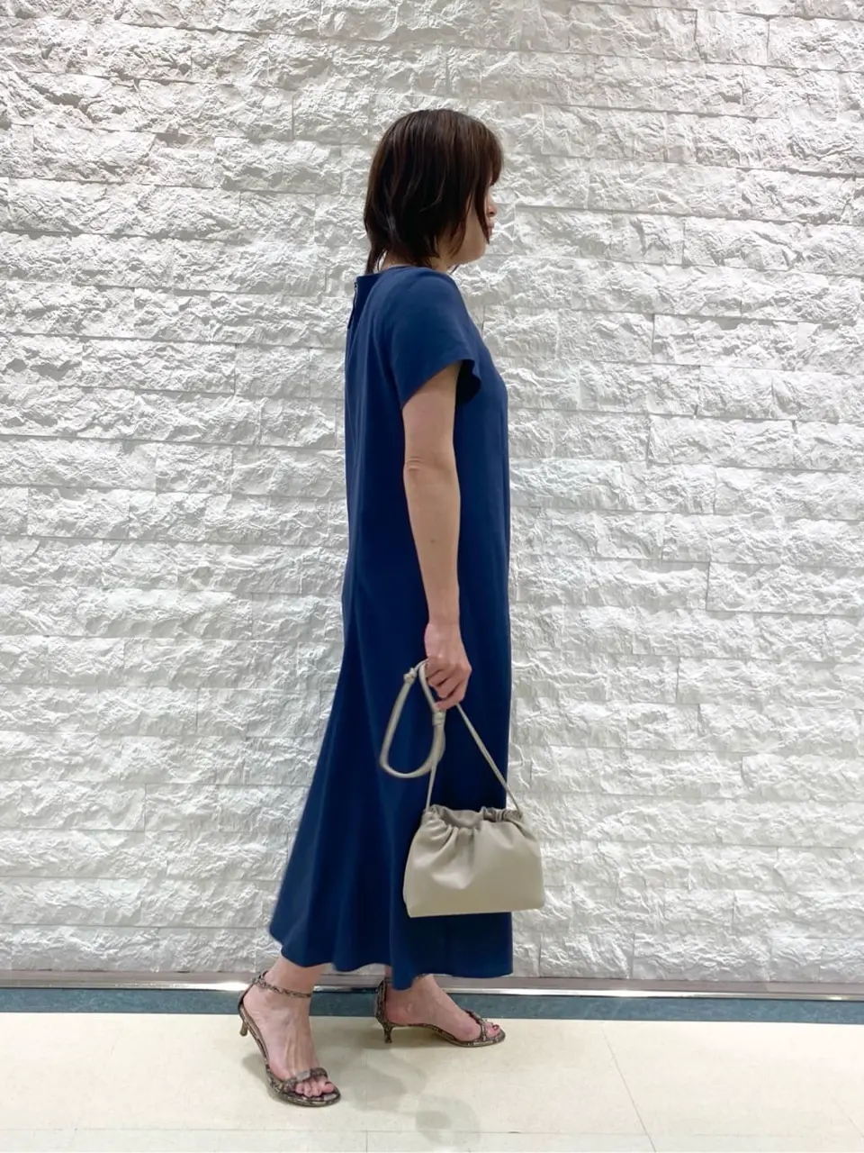 自由区 林 コーディネート画像