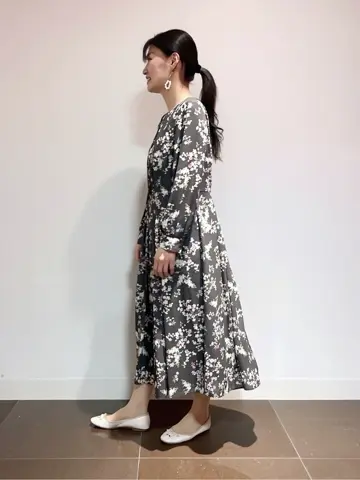 自由区 古宮 コーディネート画像