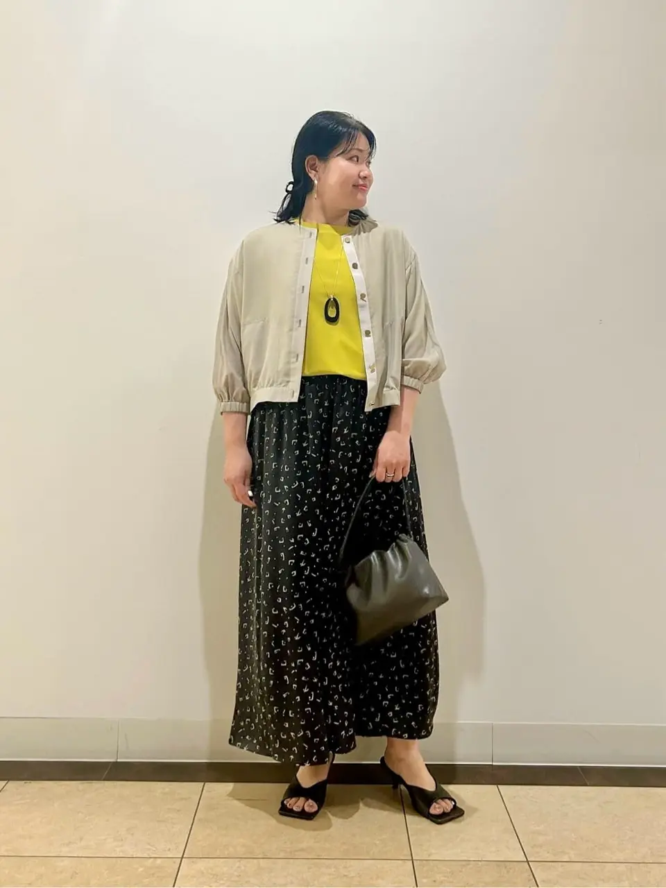 自由区 藤﨑 コーディネート画像