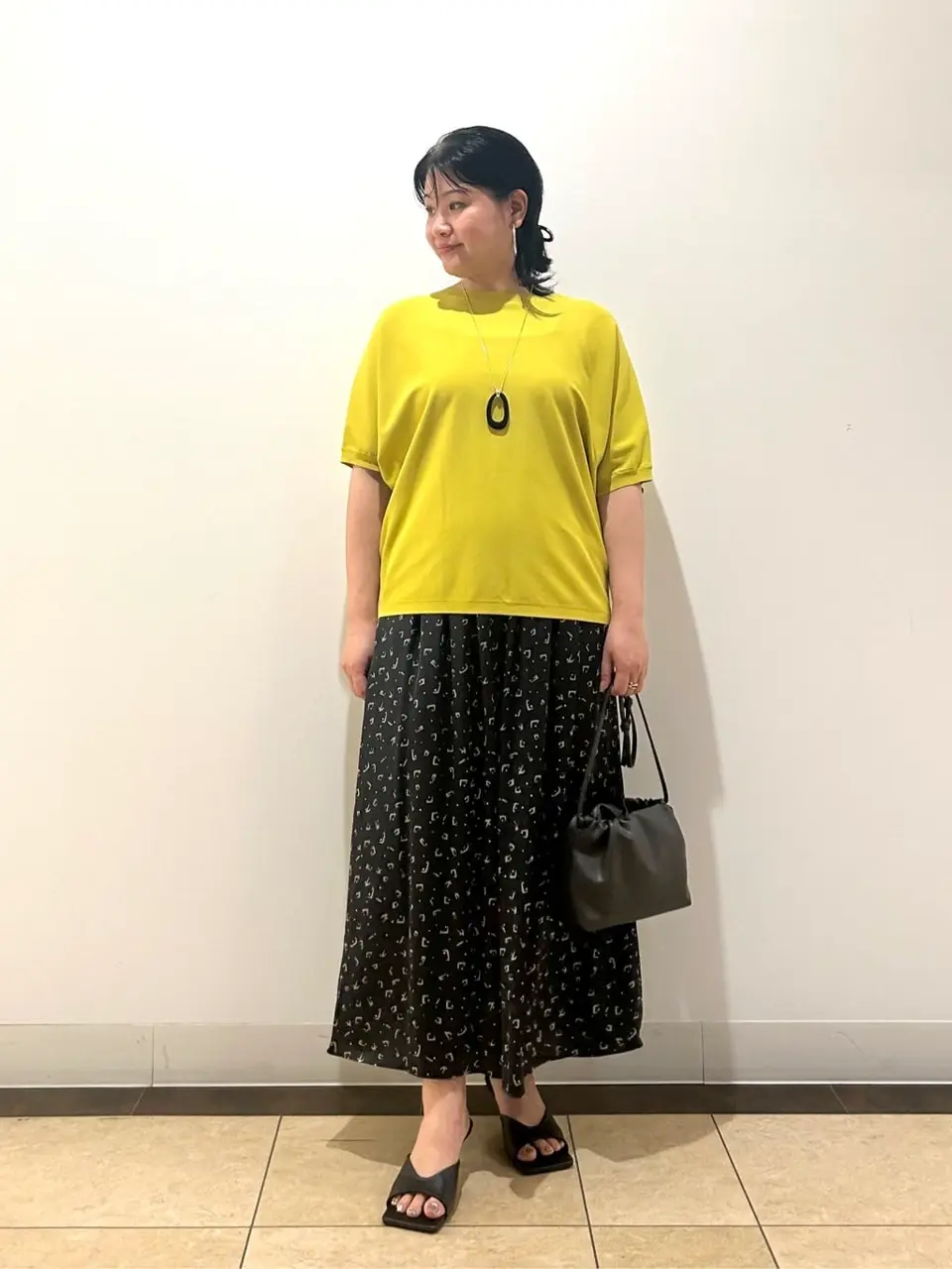 自由区 藤﨑 コーディネート画像