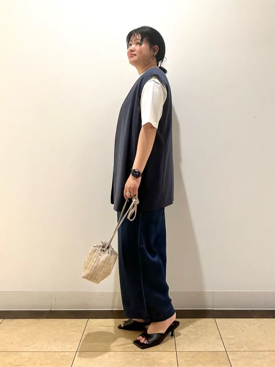 自由区 藤﨑 コーディネート画像