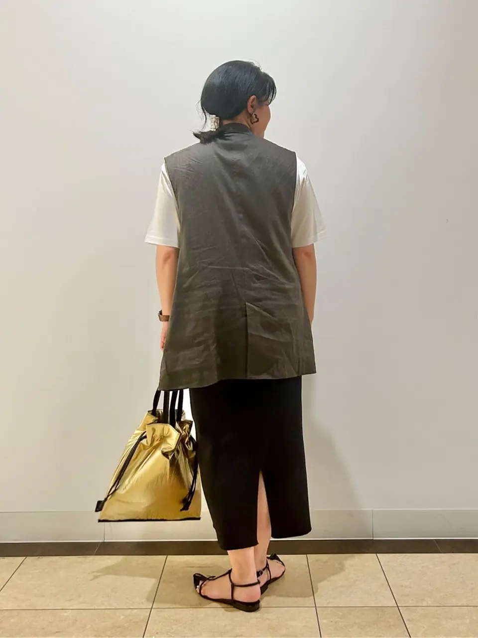 自由区 藤﨑 コーディネート画像