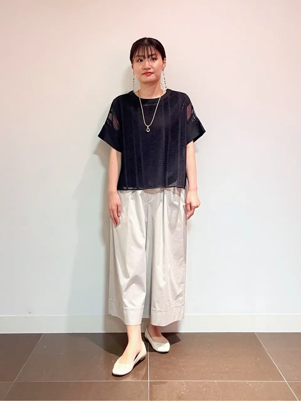 自由区 古宮 コーディネート画像