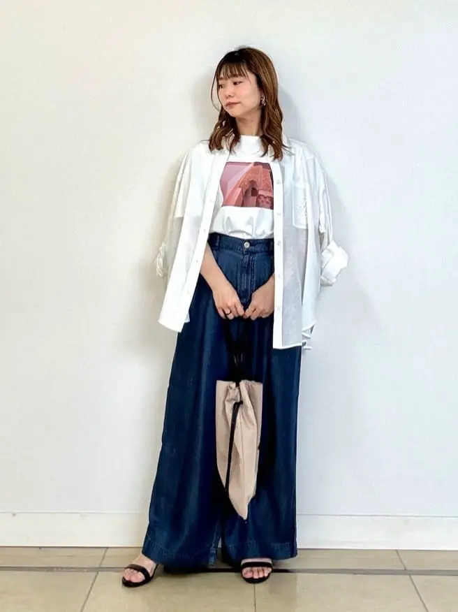 自由区 小林 コーディネート画像