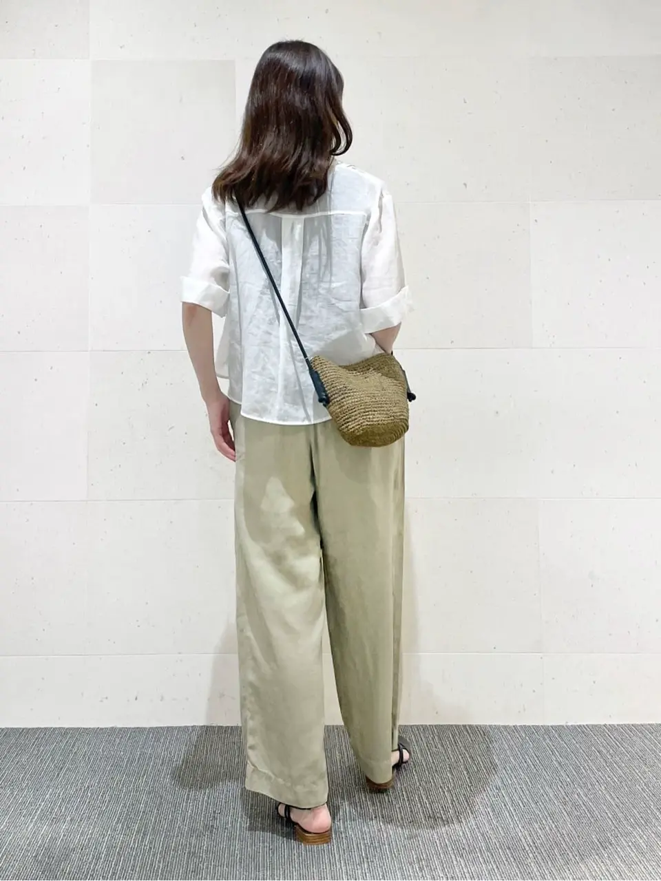 自由区  若旅 コーディネート画像