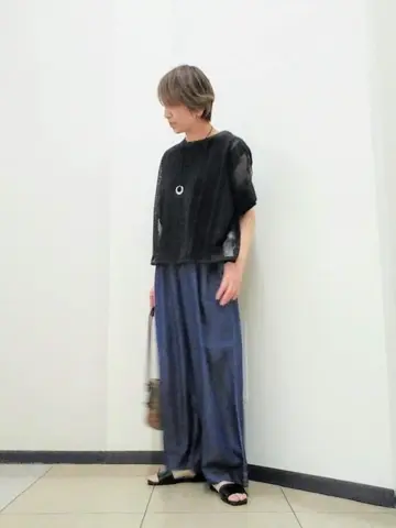 自由区 浅野 コーディネート画像