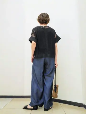 自由区 浅野 コーディネート画像