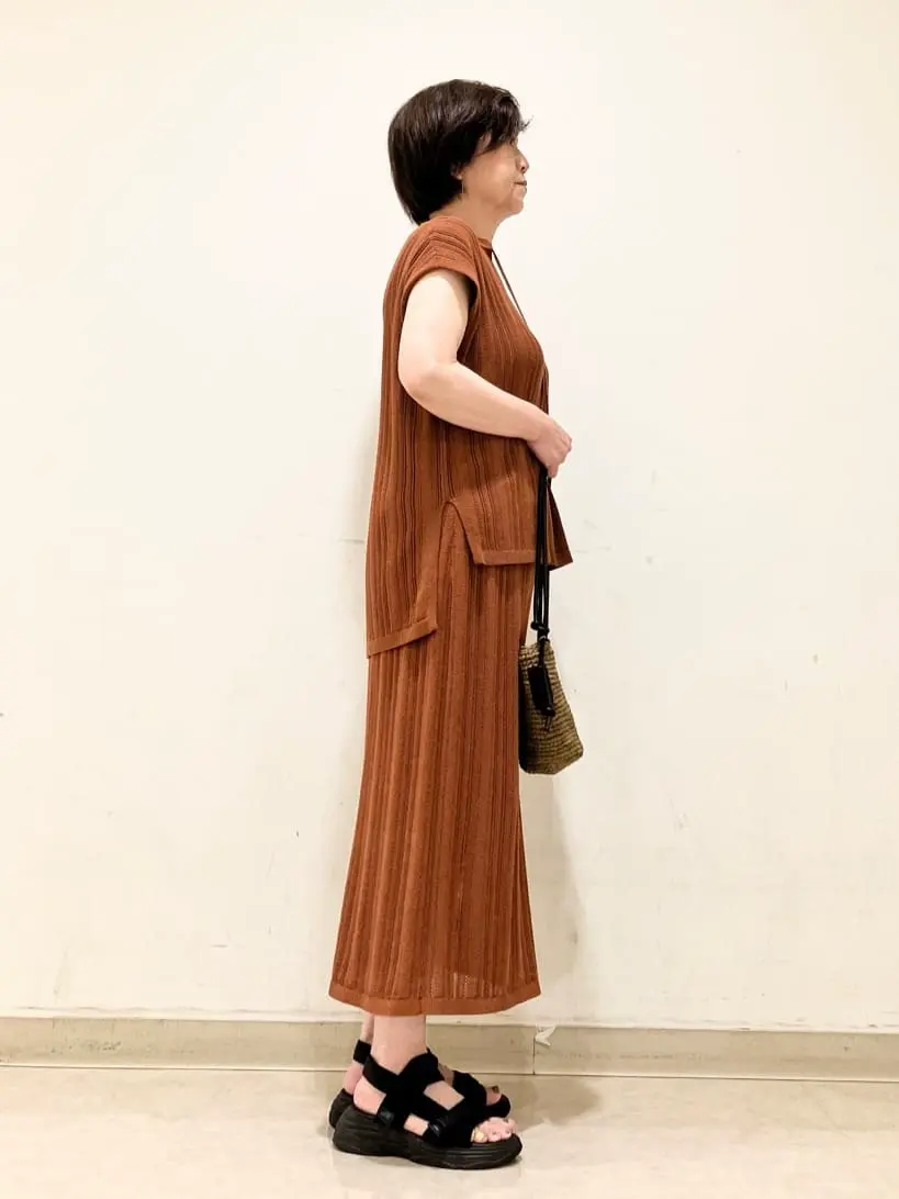 自由区 小森 コーディネート画像