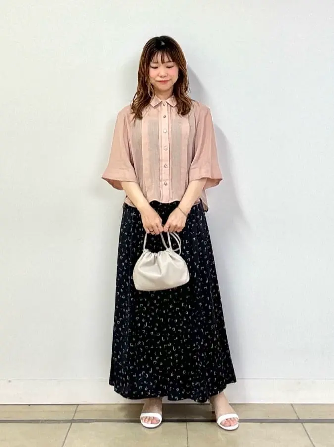 自由区 小林 コーディネート画像