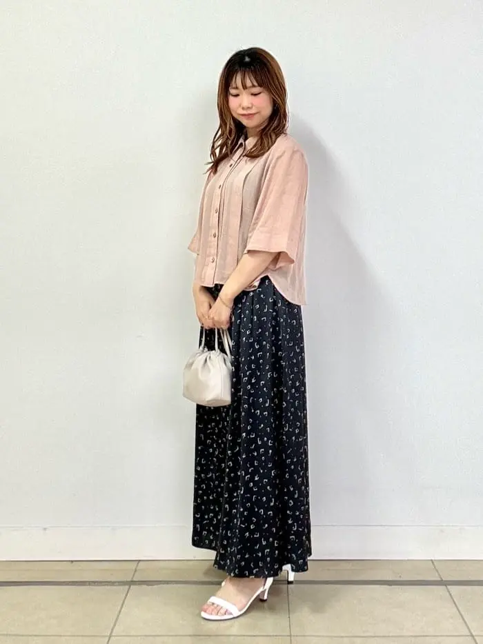 自由区 小林 コーディネート画像