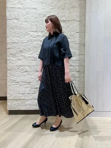 自由区 うめだ コーディネート画像