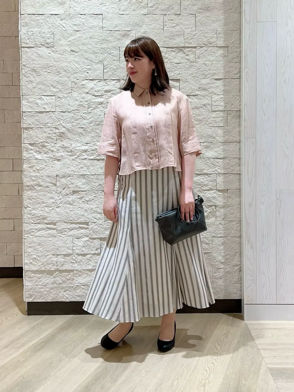 自由区 うめだ コーディネート画像