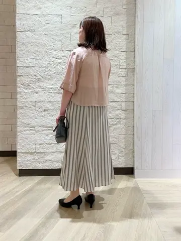 自由区 うめだ コーディネート画像