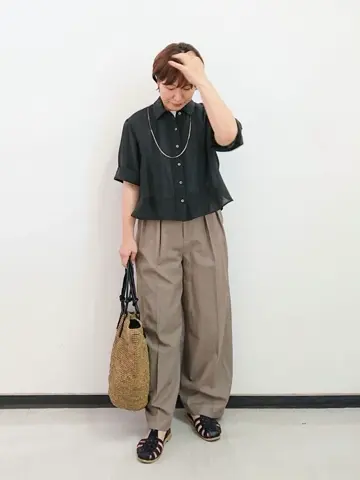 自由区 近藤 コーディネート画像