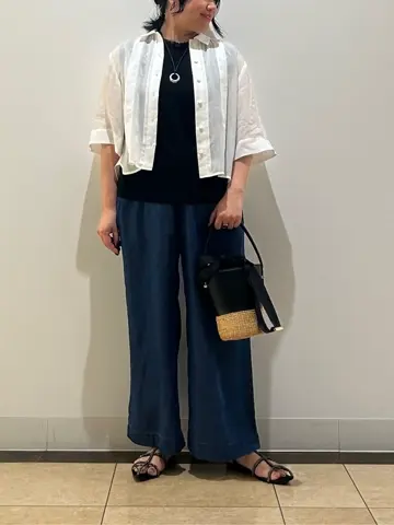 自由区 藤﨑 コーディネート画像