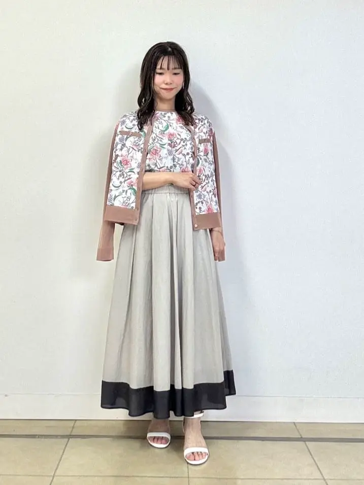 自由区 小林 コーディネート画像