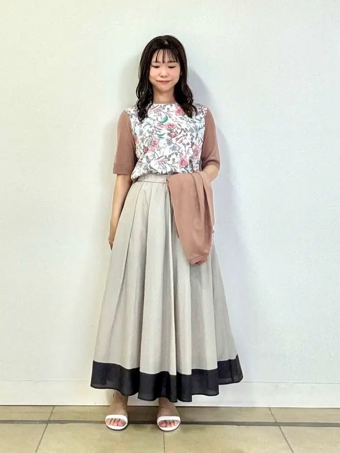 自由区 小林 コーディネート画像