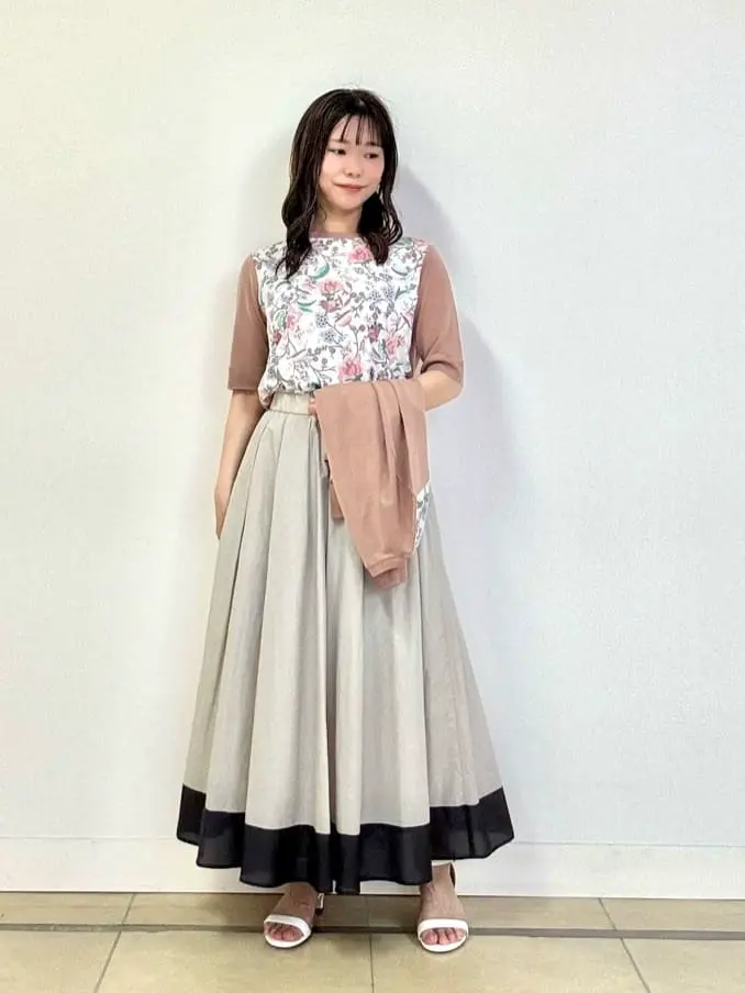 自由区 小林 コーディネート画像