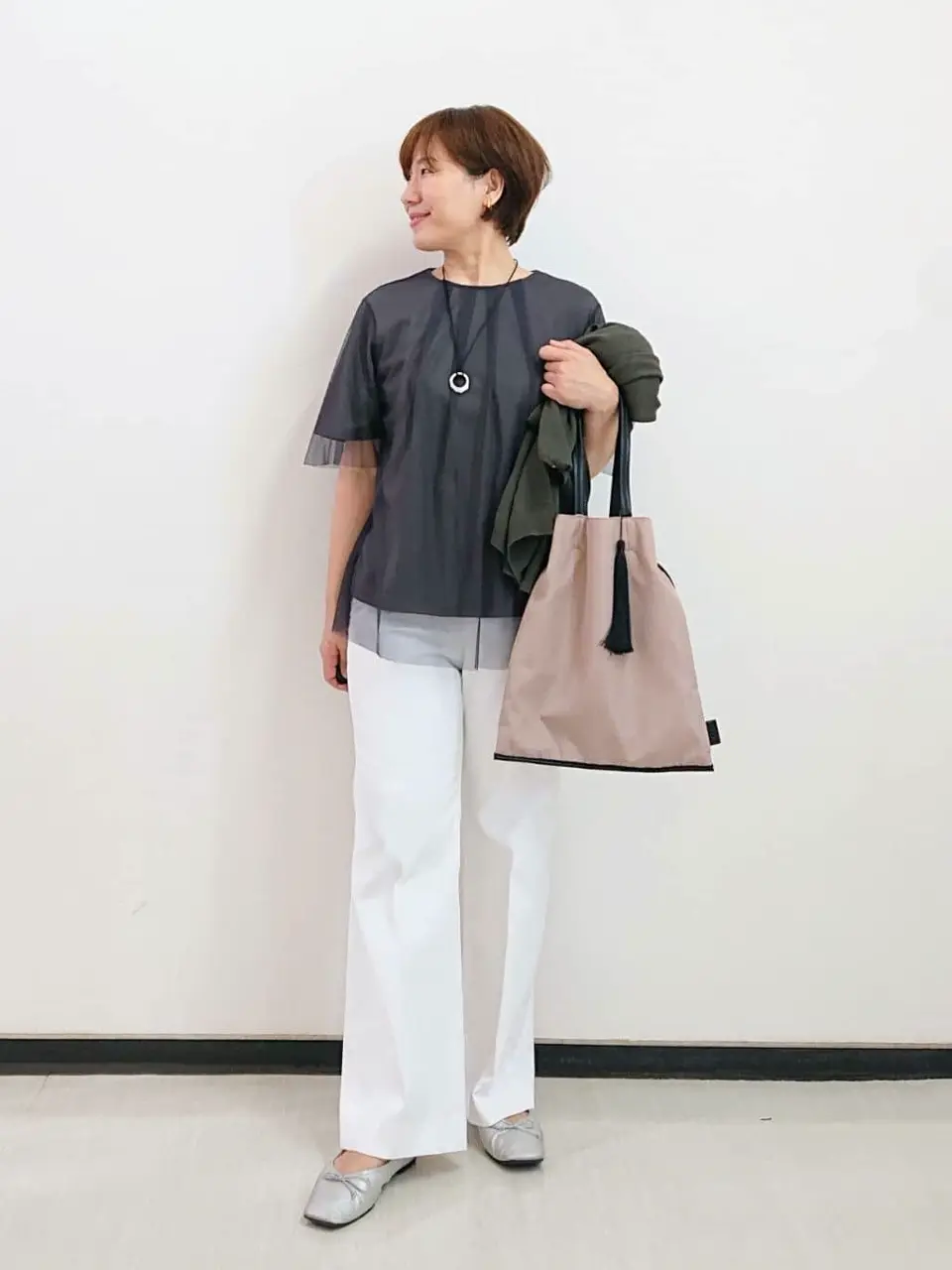 自由区 近藤 コーディネート画像