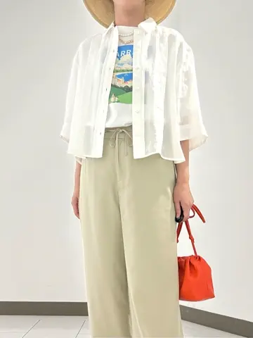 自由区 南 コーディネート画像