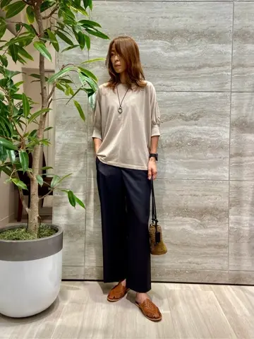 自由区 Ishii コーディネート画像