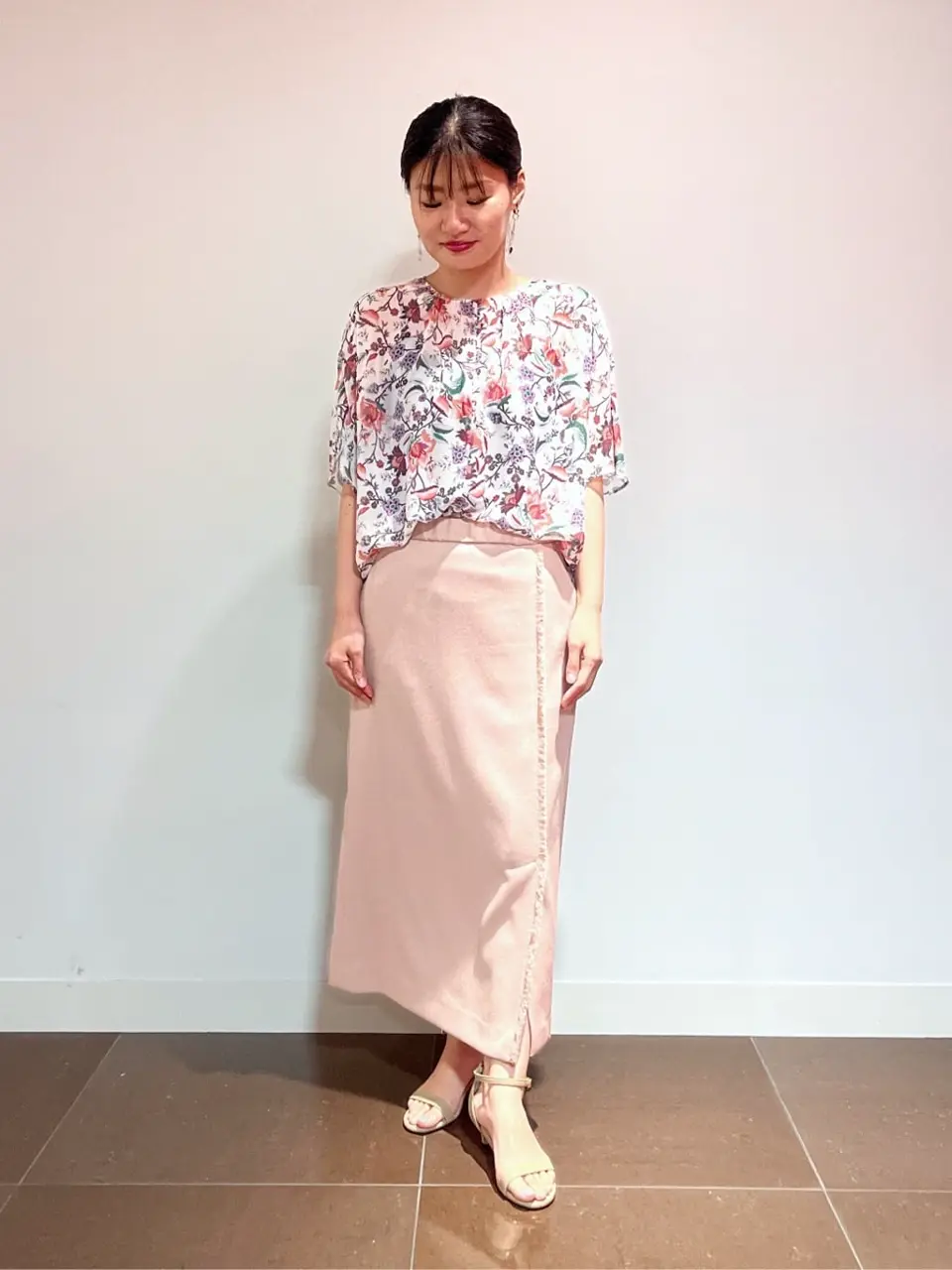 自由区 古宮 コーディネート画像