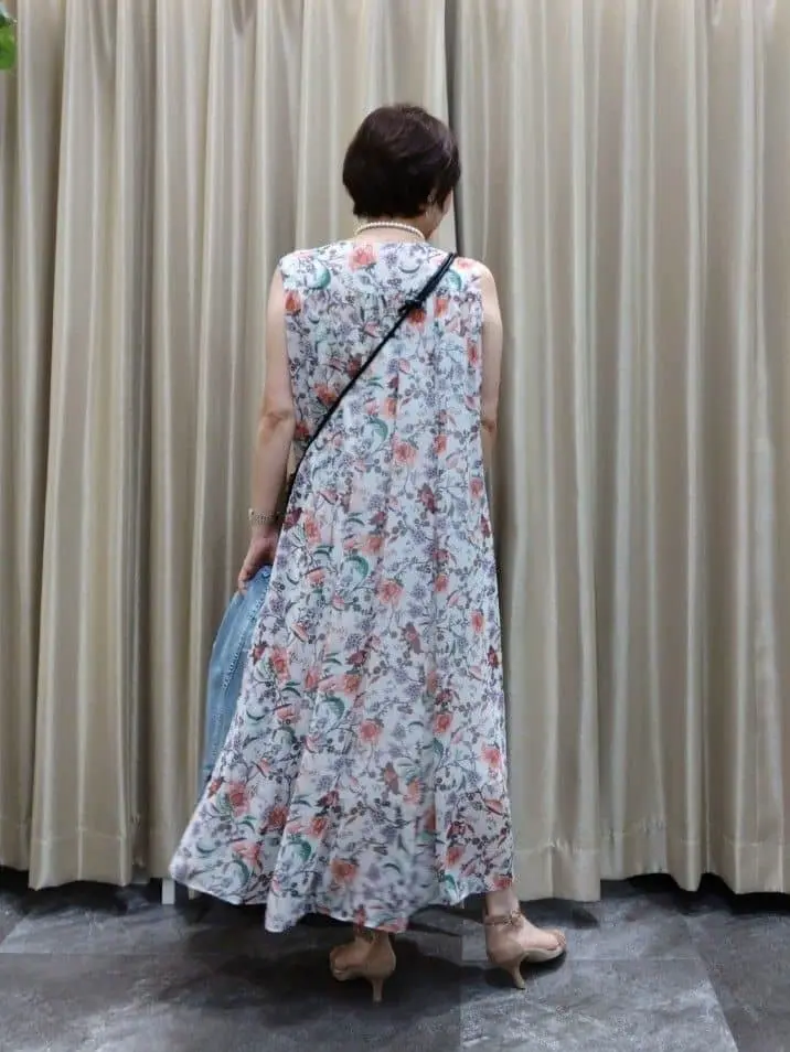 自由区 鶴田 コーディネート画像