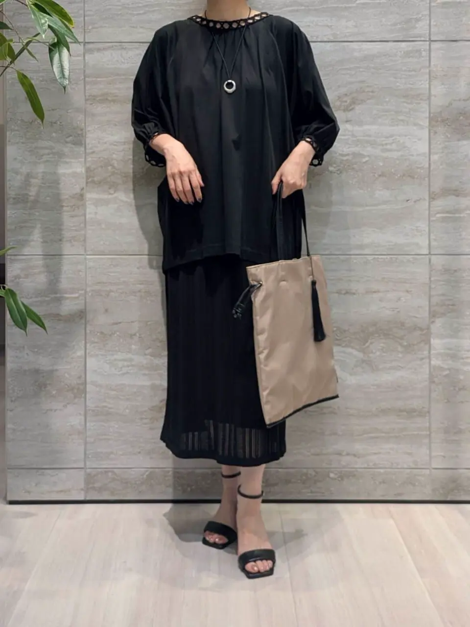 自由区 Nakai コーディネート画像