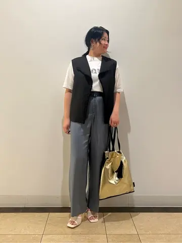 自由区 藤﨑 コーディネート画像