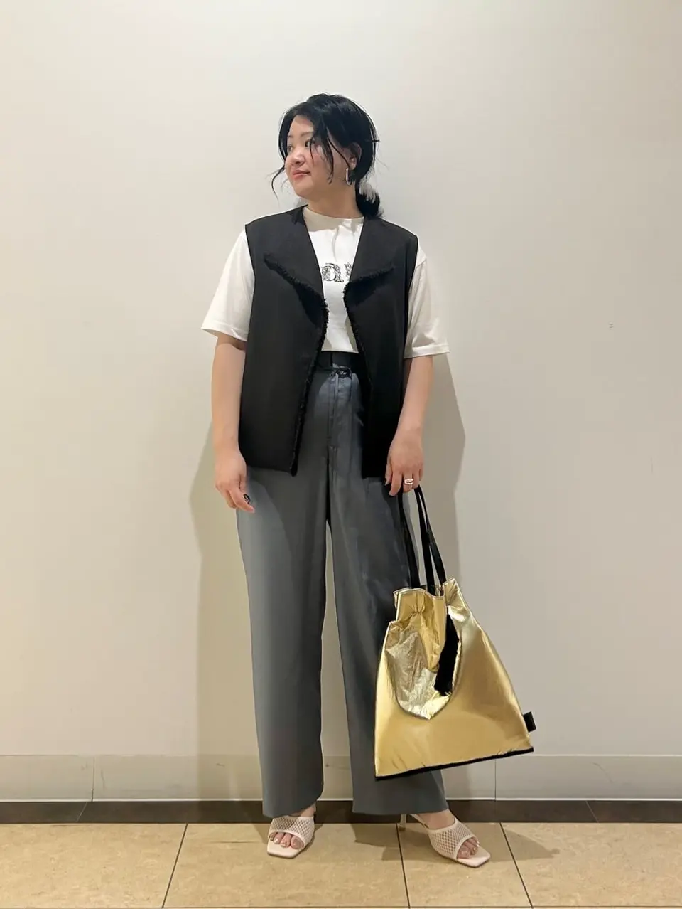 自由区 藤﨑 コーディネート画像